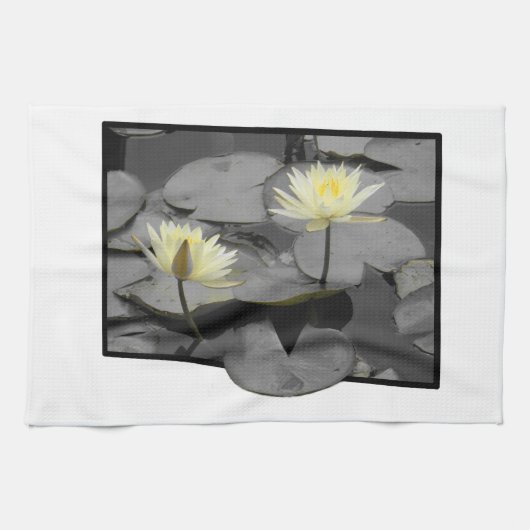 Über den Rahmen hinaus blühen Geschirrtuch (Horizontal)