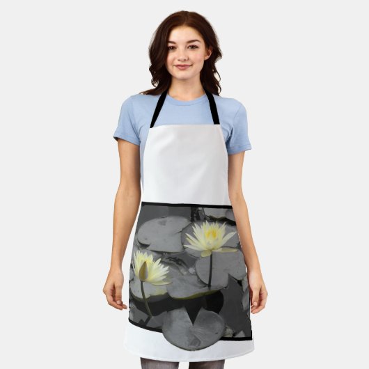 Über den Rahmen hinaus blühen Schürze (Getragen)