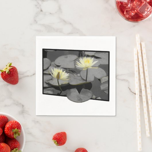 Über den Rahmen hinaus blühen Serviette (Beispiel)