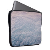 ÜBER DEN SCHLIESSUNGEN LAPTOPSCHUTZHÜLLE (Vorne Rechts)