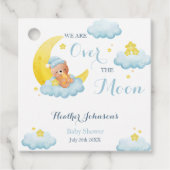 Über der Mond Bear Boy Babydusche Geschenkanhänger (Vorderseite)