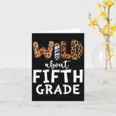 Über die fünfte Klasse Lehrer Studierende zurück i Karte (Gelbe Blume)