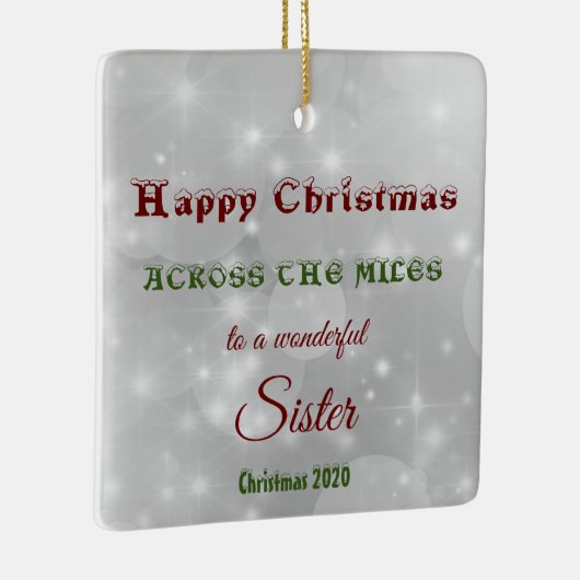 Über die Miles Christmas 2020 Schwester Keramikornament (Rechts)