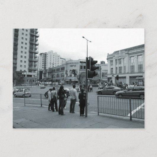 Über die Straße Postkarte (Vorderseite)