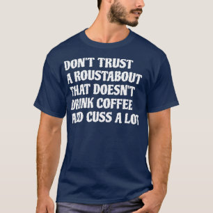 Über diesen Drink-Kaffee-Kuss eine Menge 1 reden T-Shirt