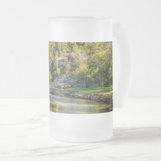 Über Dogwood Creek Mattiert Glass Beer Tasse (VorderseiteRechts)
