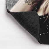 Über Eifersucht-Grafik Mousepad hinaus (Ecke)