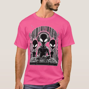 Überall aber hier Shirtufo Shirt Alien Shirt Space