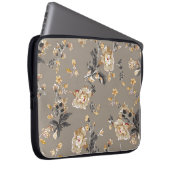 Überall auf Blume Muster auf brauner Hintergrundbl Laptopschutzhülle (Vorne Rechts)