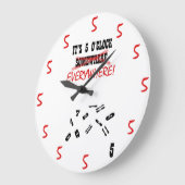 Überall ist es 5 Uhr. Große Wanduhr (Winkel)