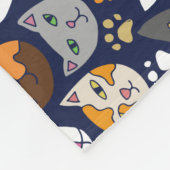 Überall Katzen - Katzenmensch Fleecedecke (Ecke)