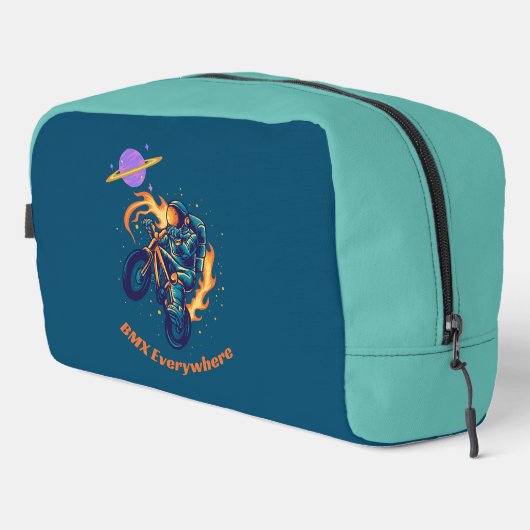 überall waschbeutel (Rechte Ecke)