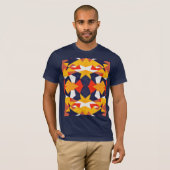 Überarbeiteter Futurismus T-Shirt (Vorne ganz)