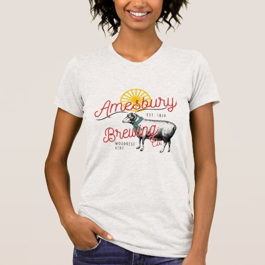 Überarbeitetes Amesbury-T-Shirt T-Shirt (Vorderseite)