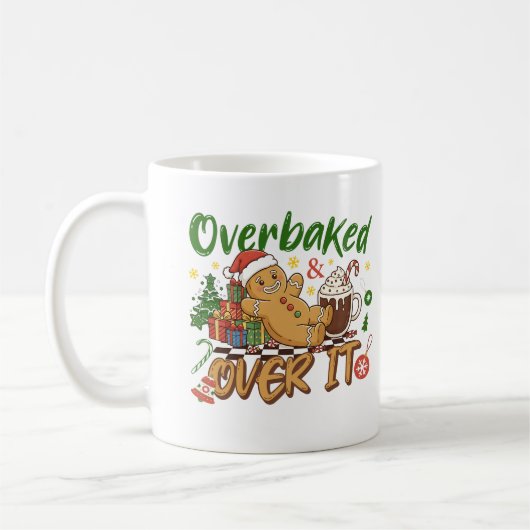 Überbackener und überforderter lustiger Lebkuchenm Kaffeetasse (Links)