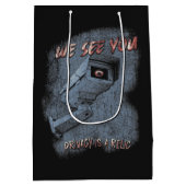 Überblick - Design von Techno-Dystopian Streetwear Mittlere Geschenktüte (Rückseite)