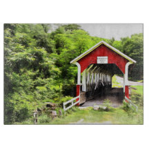 Überdachte Bridges Glass Cutting Board