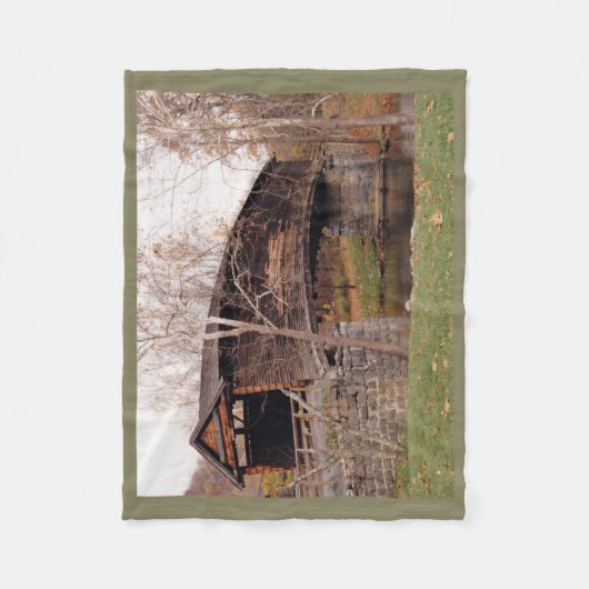 Überdachte Brücke Fleecedecke (Vorderseite)