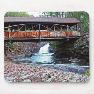 Überdachte Brücke Mousepad