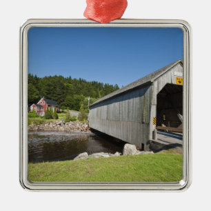 Überdachte Brücke über den Irish River, St. Martin Ornament Aus Metall