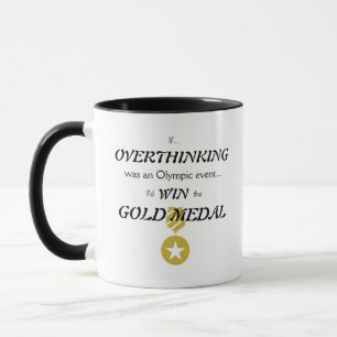 Überdenken der Goldmedaille Tasse