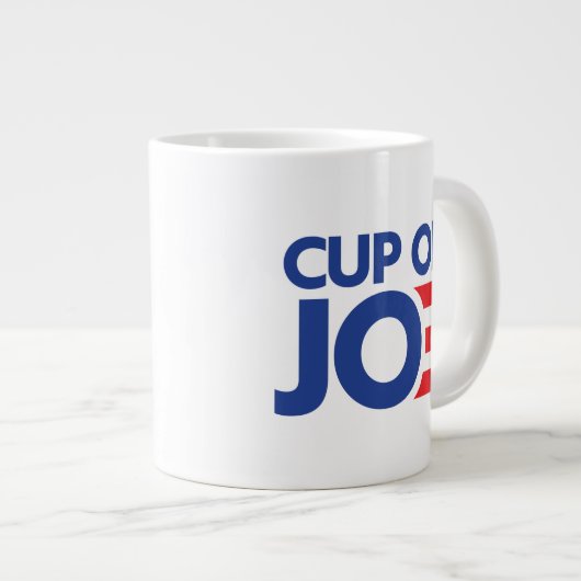 ÜBEREINSTIMMUNG VON JOE 2020 Jumbo-Tasse (Vorderseite Rechts)