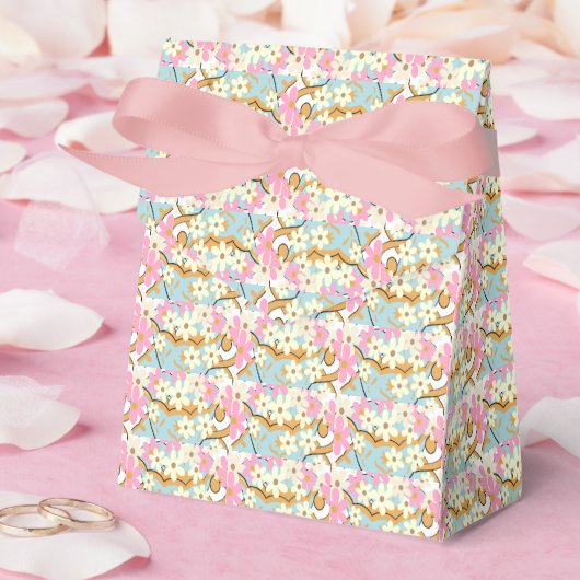ÜberfLOW Floral Gevor Box - Adiela Akoo Geschenkschachtel (Hochzeit)