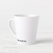 Überfluss. - Schwarzer und weißer Text reinigen Milchtasse (Linke Ecke)