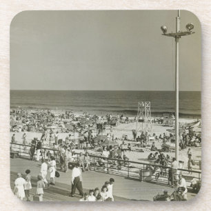 Überfüllter Strand Getränkeuntersetzer