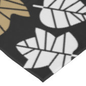 Übergang von Herbst zu Natur Tischdecke (Schrägansicht)