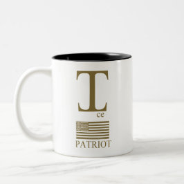 Übergroße Monogramm "I" PATRIOT Tasse — Bold