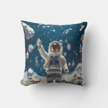 Überirdischer Astronaut im Weltraum-Wurfkissen