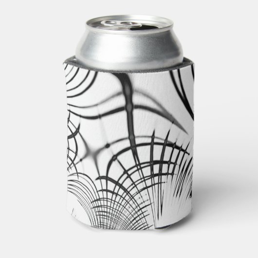 Überkreuzte graue Linien erinnern uns an Zeichnung Dosenkühler (Kanne Rückseite)