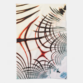 Überkreuzte Linien mit verschiedenen Farben im hel Geschirrtuch