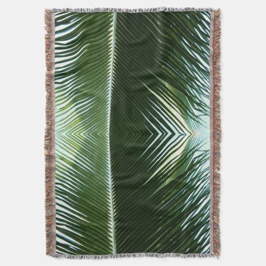 Überlappen von Palm Fronds Tropical Green Abstrakt Decke (Vorderseite Vertikal)