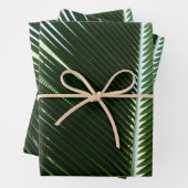 Überlappen von Palm Fronds Tropical Green Abstrakt Geschenkpapier Set (Beispiel)