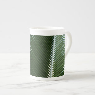 Überlappen von Palm Fronds Tropical Green Abstrakt Porzellantasse