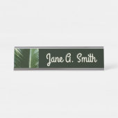 Überlappen von Palm Fronds Tropical Green Abstrakt Schreibtischnamensplakette (Vorderseite )