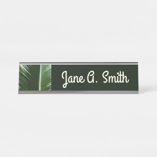 Überlappen von Palm Fronds Tropical Green Abstrakt Schreibtischnamensplakette (Vorderseite )