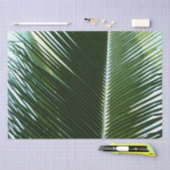 Überlappen von Palm Fronds Tropical Green Abstrakt Seidenpapier (Handwerk)