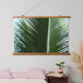 Überlappen von Palm Fronds Tropical Green Abstrakt Wandteppich Mit Holzrahmen (Schlafzimmer)