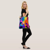 Überlappende Farbtöne: Abstrakte Fusion Tasche (Am Model)