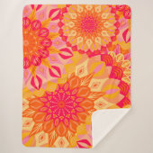 Überlappende Mandala Orange Pink Gelb Sherpadecke (Vorderseite)