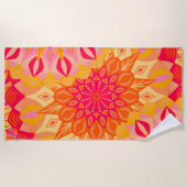 Überlappende Mandala Orange Pink Gelb Strandtuch (Vorderseite)
