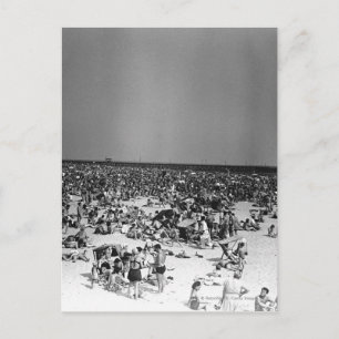 Überlaufener Strand Postkarte