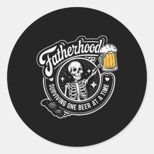 Überleben von Vaterschaft ein Bier nach dem andere Runder Aufkleber