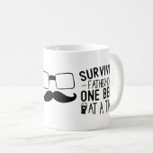 Überleben von Vaterschaft ein Bier nach der andere Kaffeetasse (VorderseiteRechts)