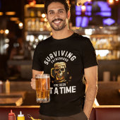 Überleben von Vaterschaft und Bier T-Shirt