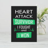 Überlebende eines Herzinfarktes, ich kämpfte und g Einladung (Stehend Vorderseite)