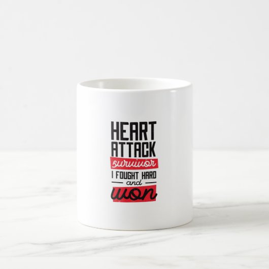 Überlebende Herzattacken Kaffeetasse (Mittel)